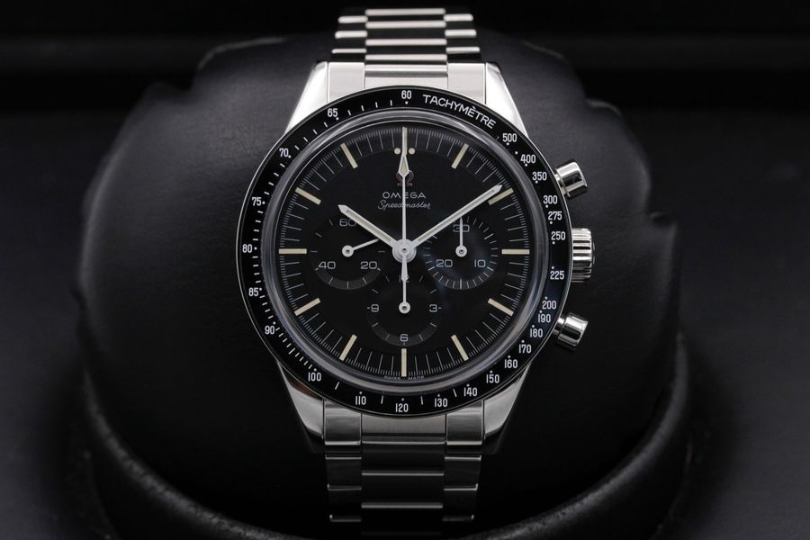 Omega Speedmaster Calibre 321 311.30.40.30.01.001